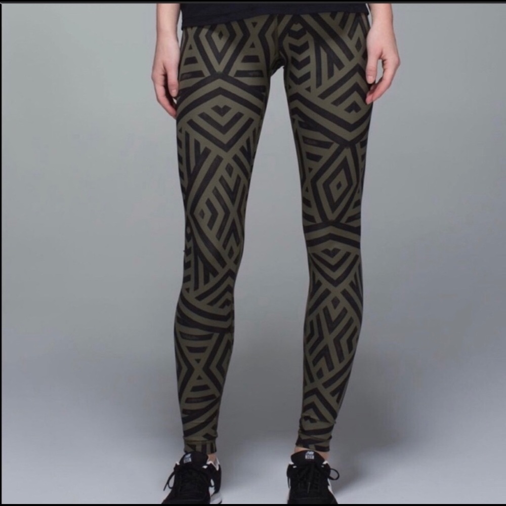 Lululemon Wunder Under Full Length Leggings Sz 8